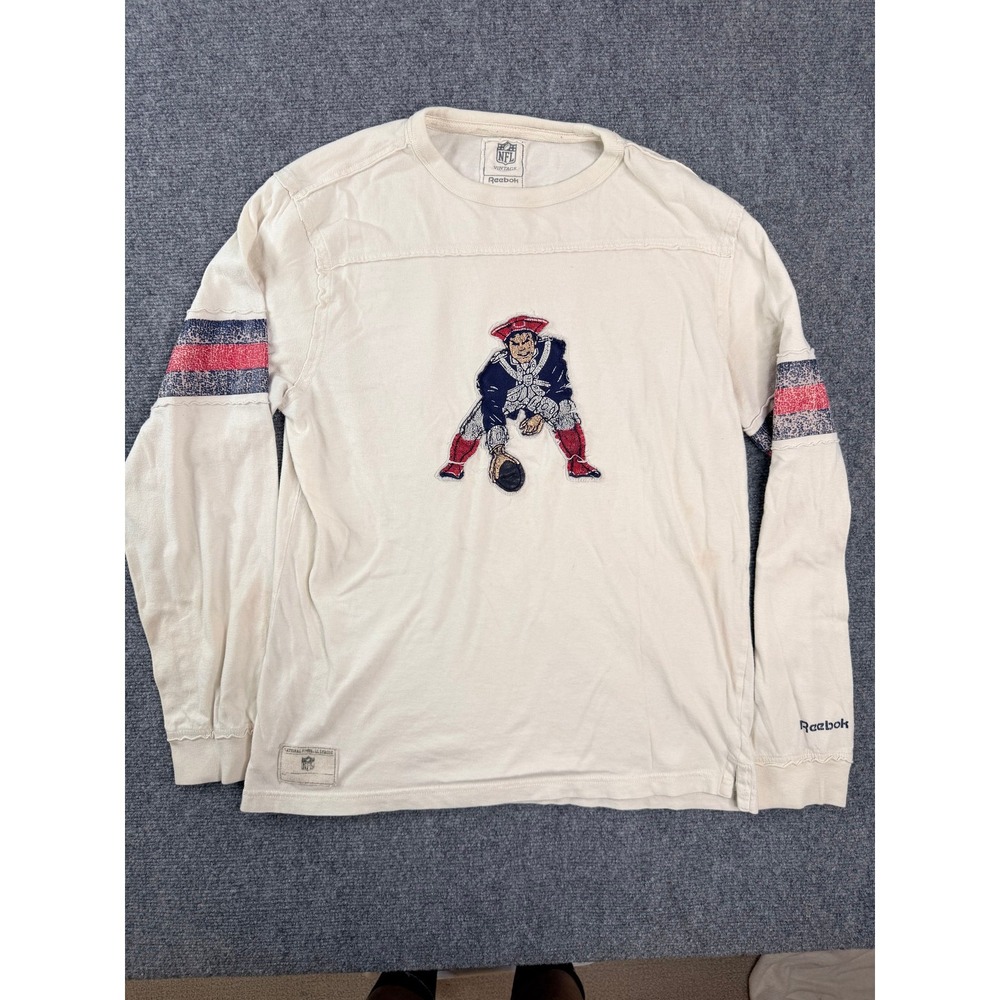 Reebok NFL New England Patriots Mens XL Long Sleeve T Shirt Cream Vintage Pat